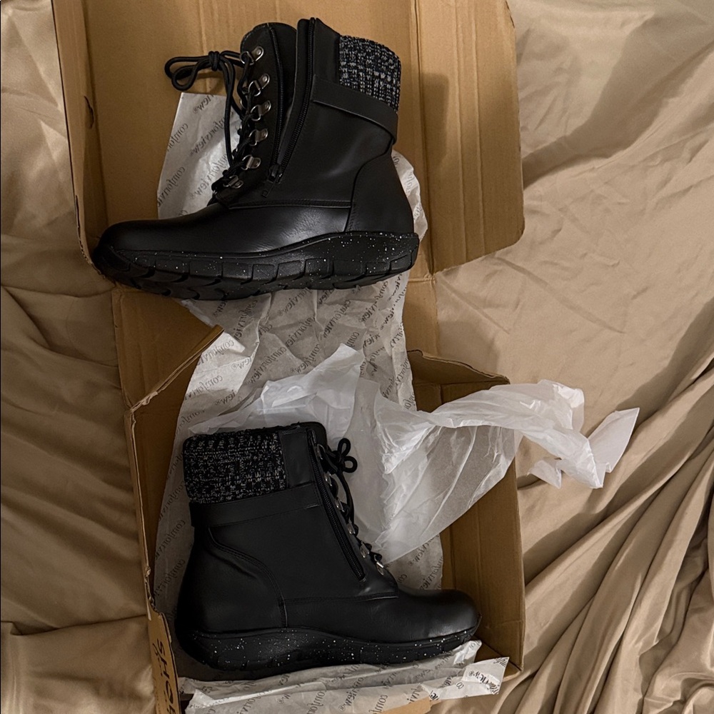 Comfortiva Black Ankle Boots with Knit Cuff